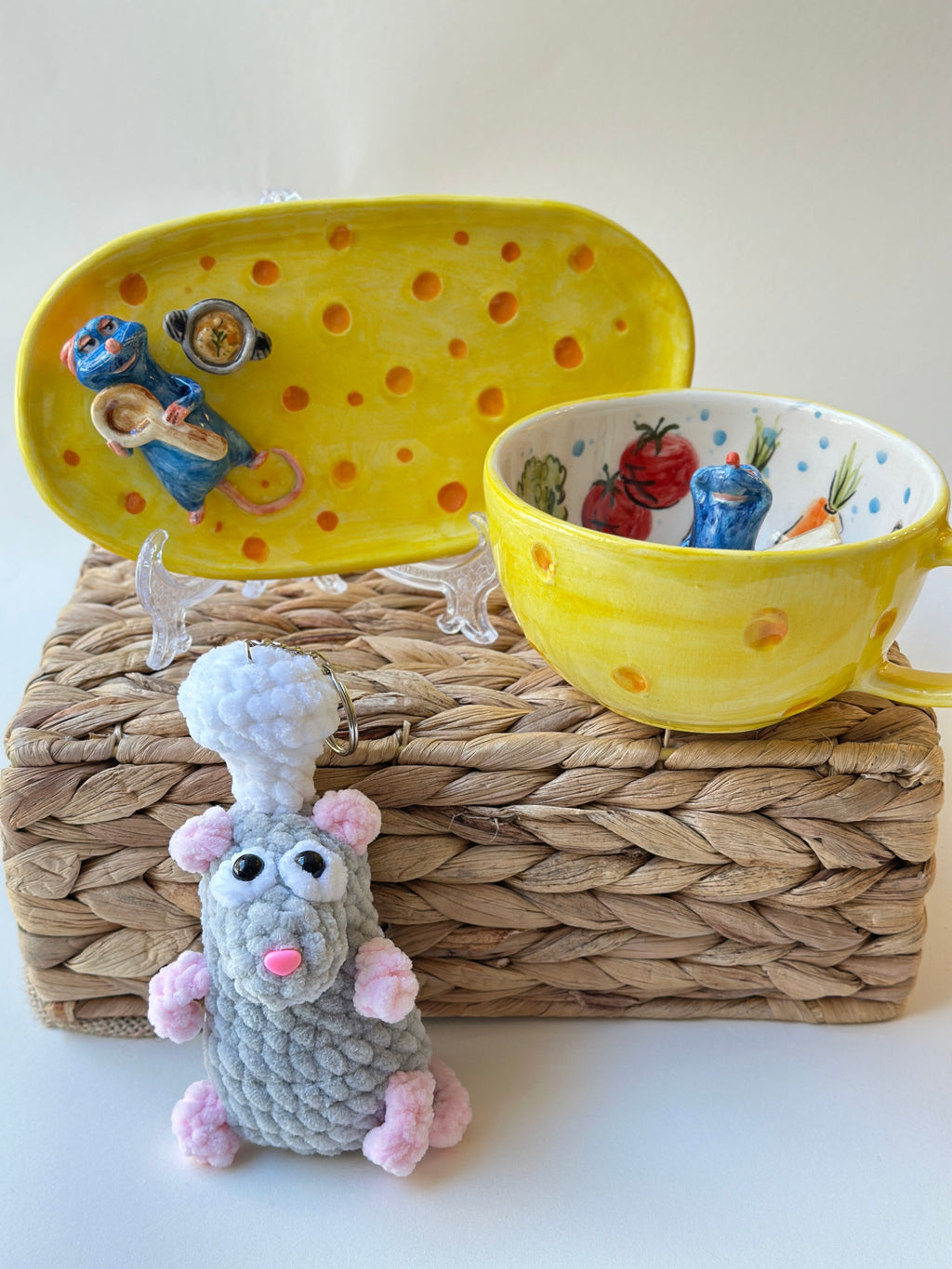Ratatouille Remy handmade mug, plate and keychain