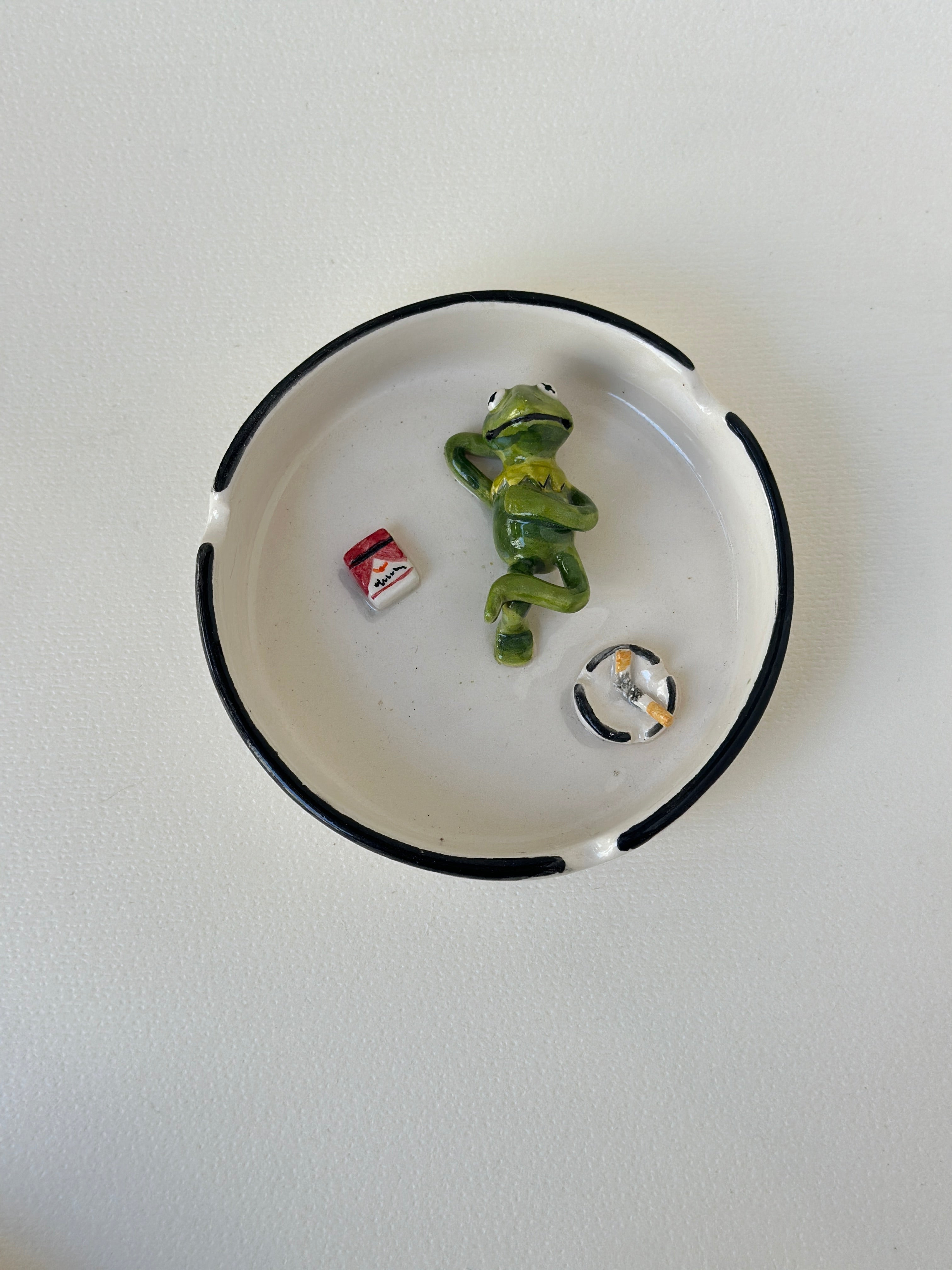 Kermit handmade ahstray