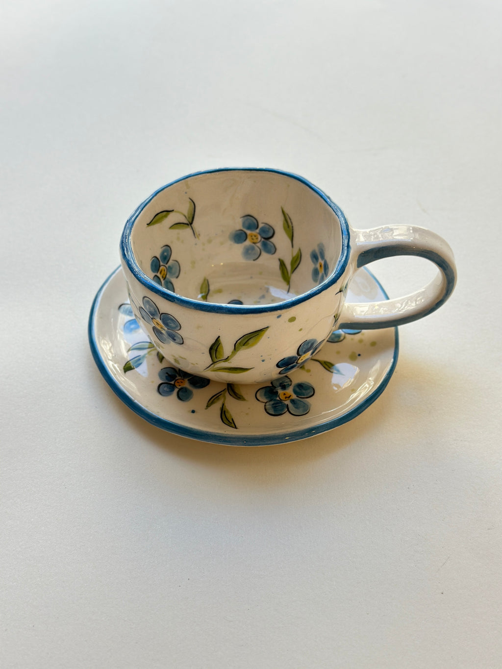 Flowers handmade cup and plate