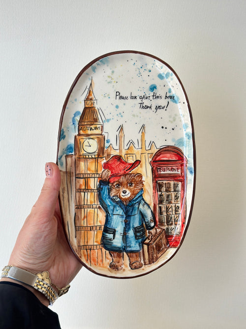 A red padded Bear who loves marmalade handmade plate