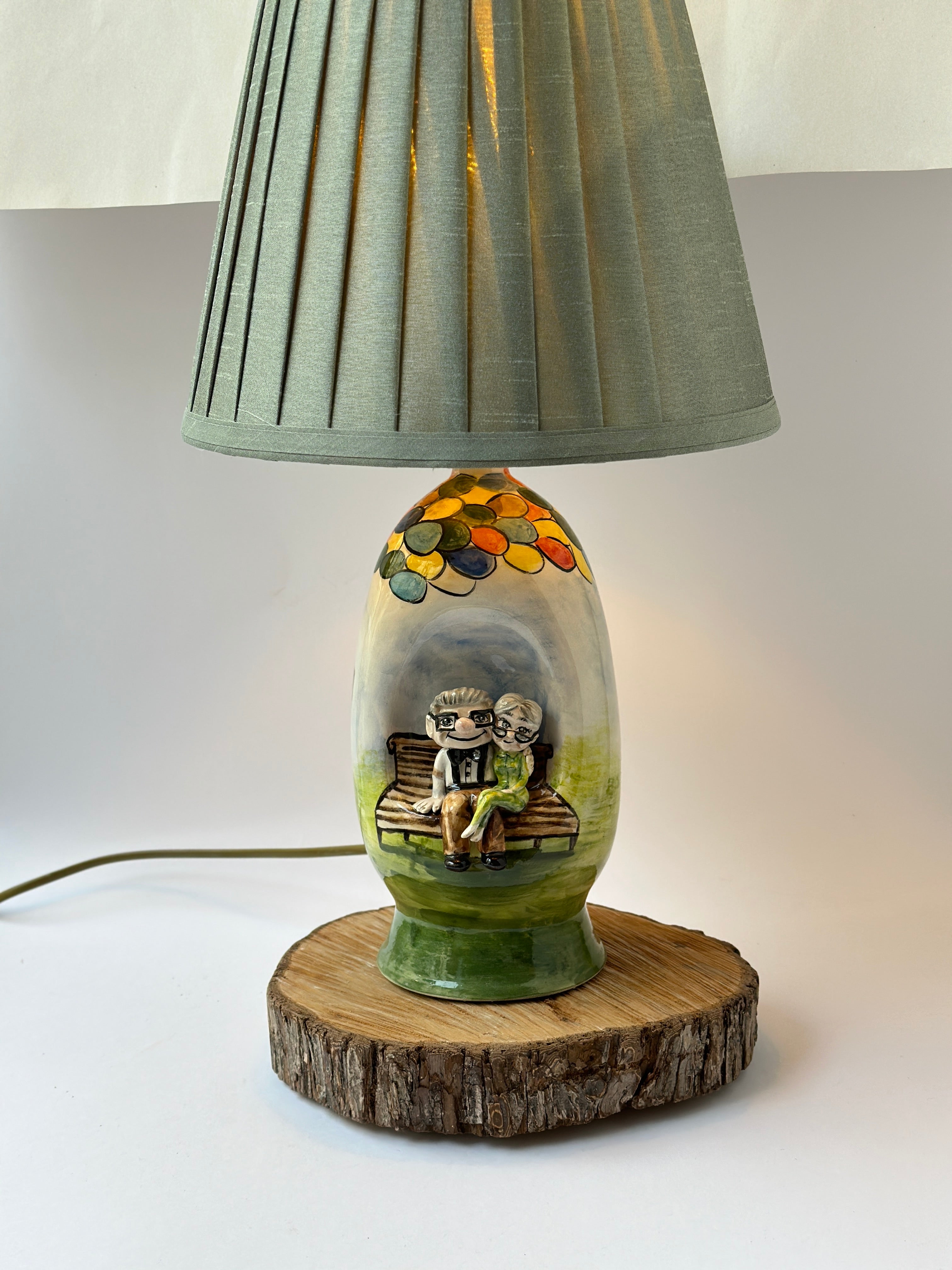 Up “Carl and Ellie” lamp