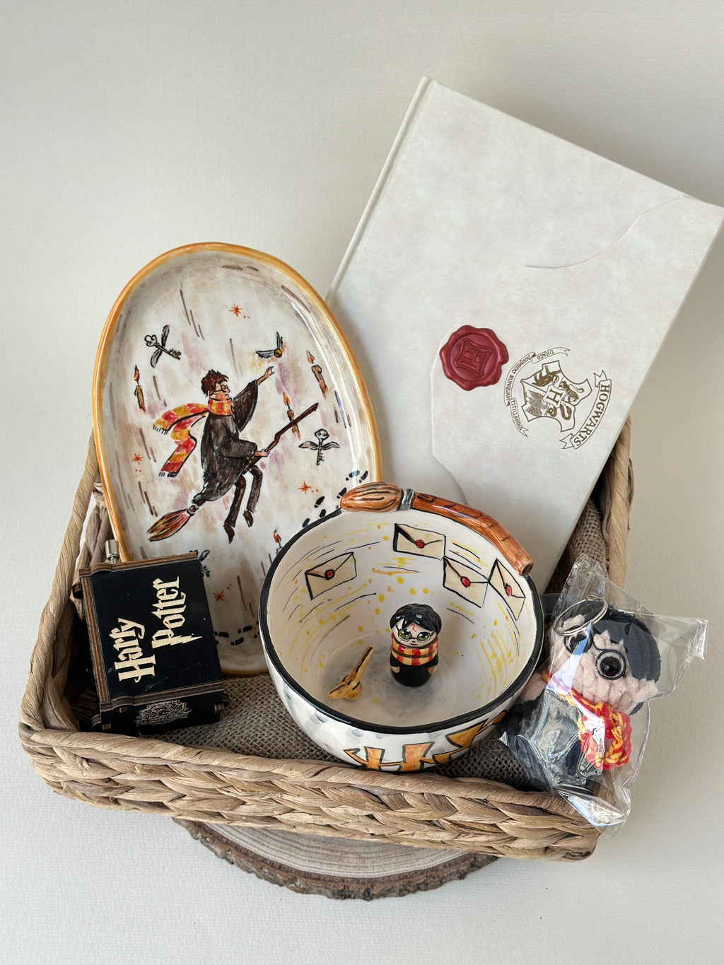 Harry Potter special gift box ( handmade mug, plate, keychain, notebook, music box)