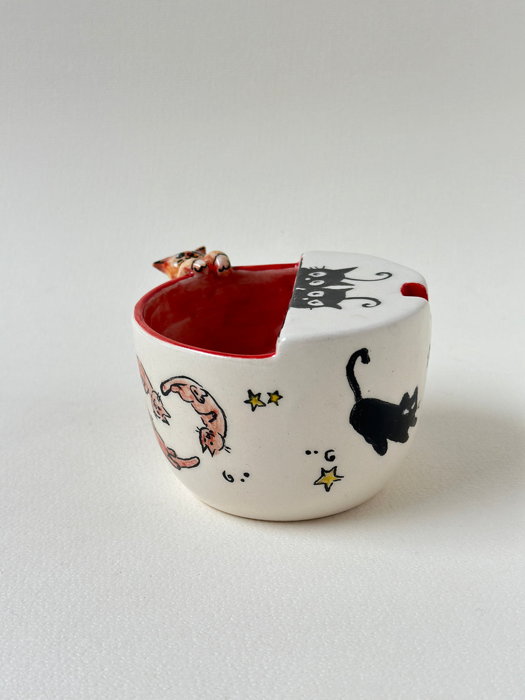 Cat takeaway handmade mug