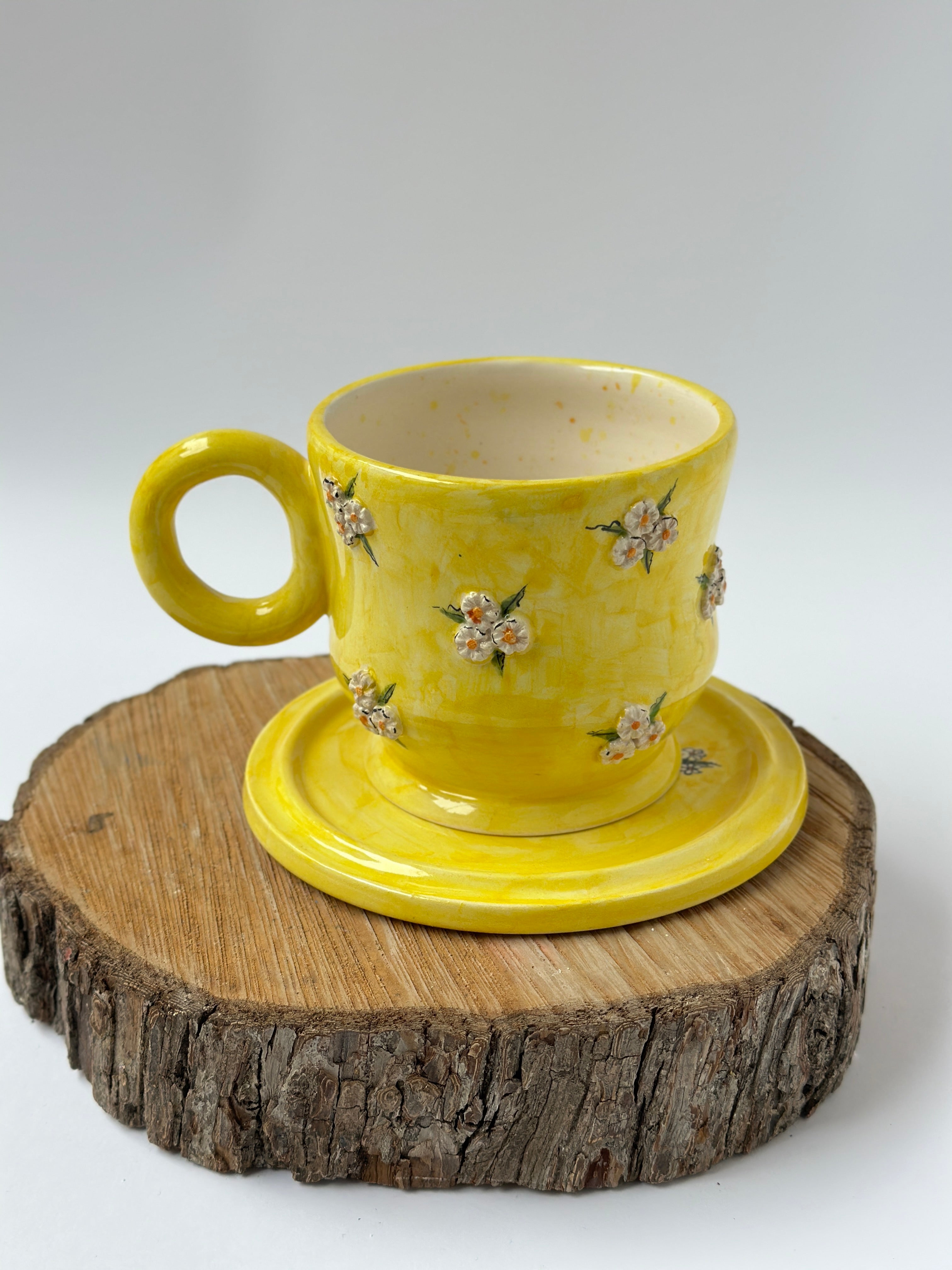 Daisy handmade mug and plate