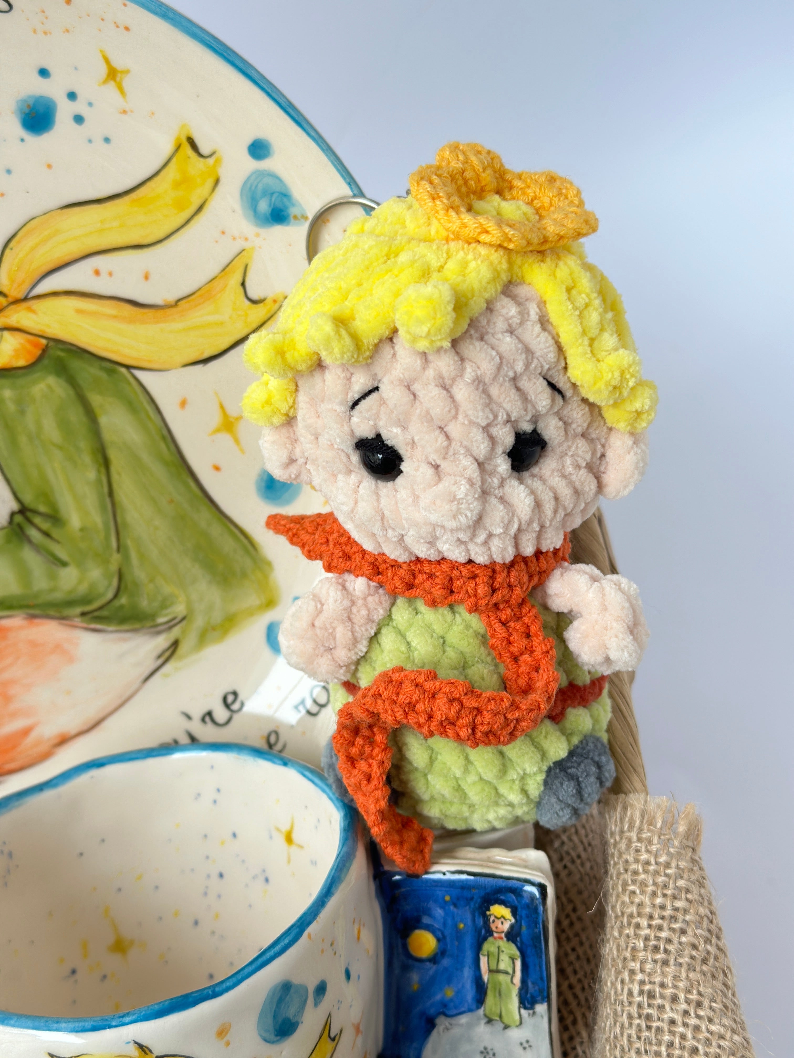 Little Prince Special gift box ( plate, mug,two pieces keychain)