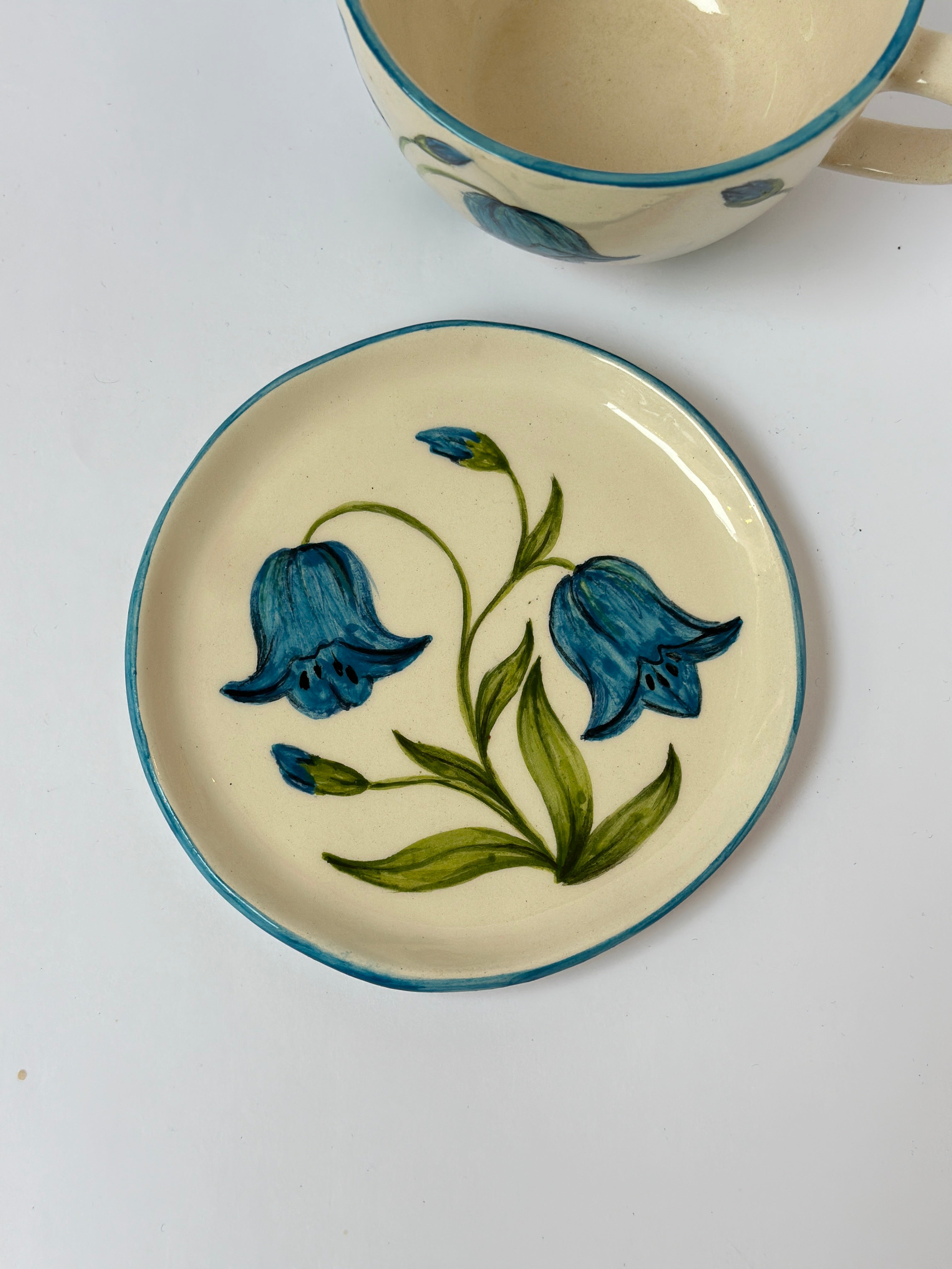 Blue flower handmade mug and plate