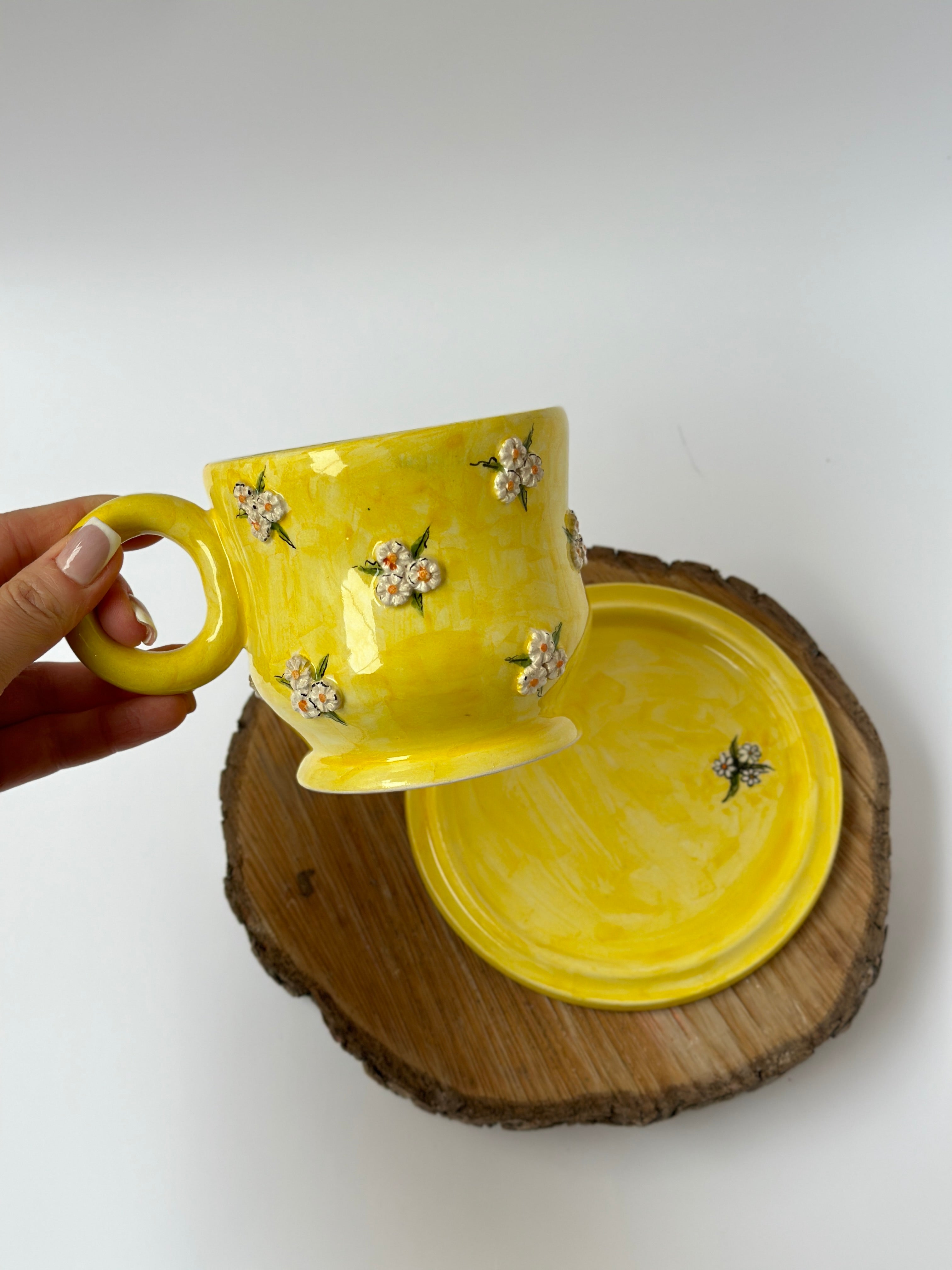 Daisy handmade mug and plate