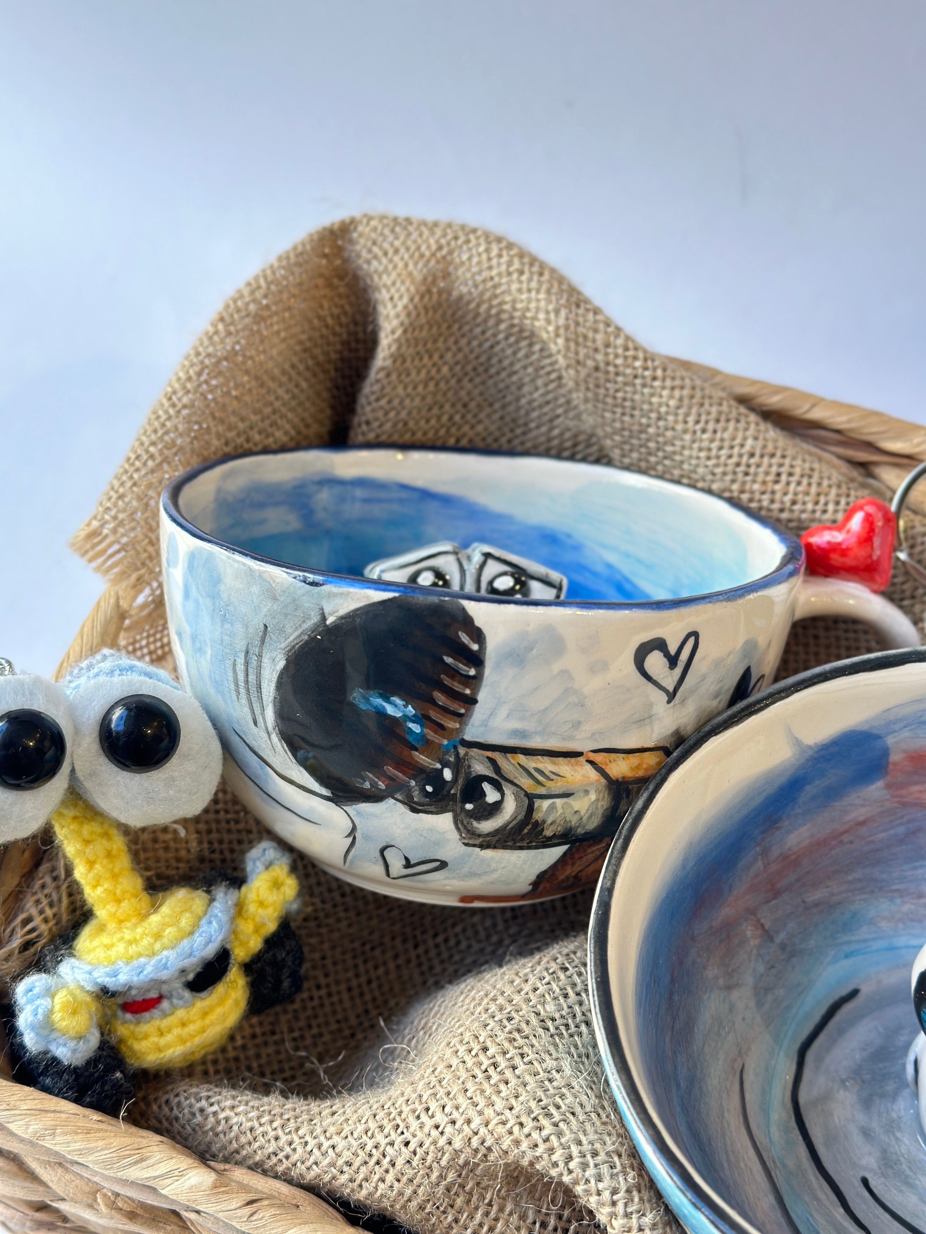 WALL-E handmade special gift box (2 keychains are included)