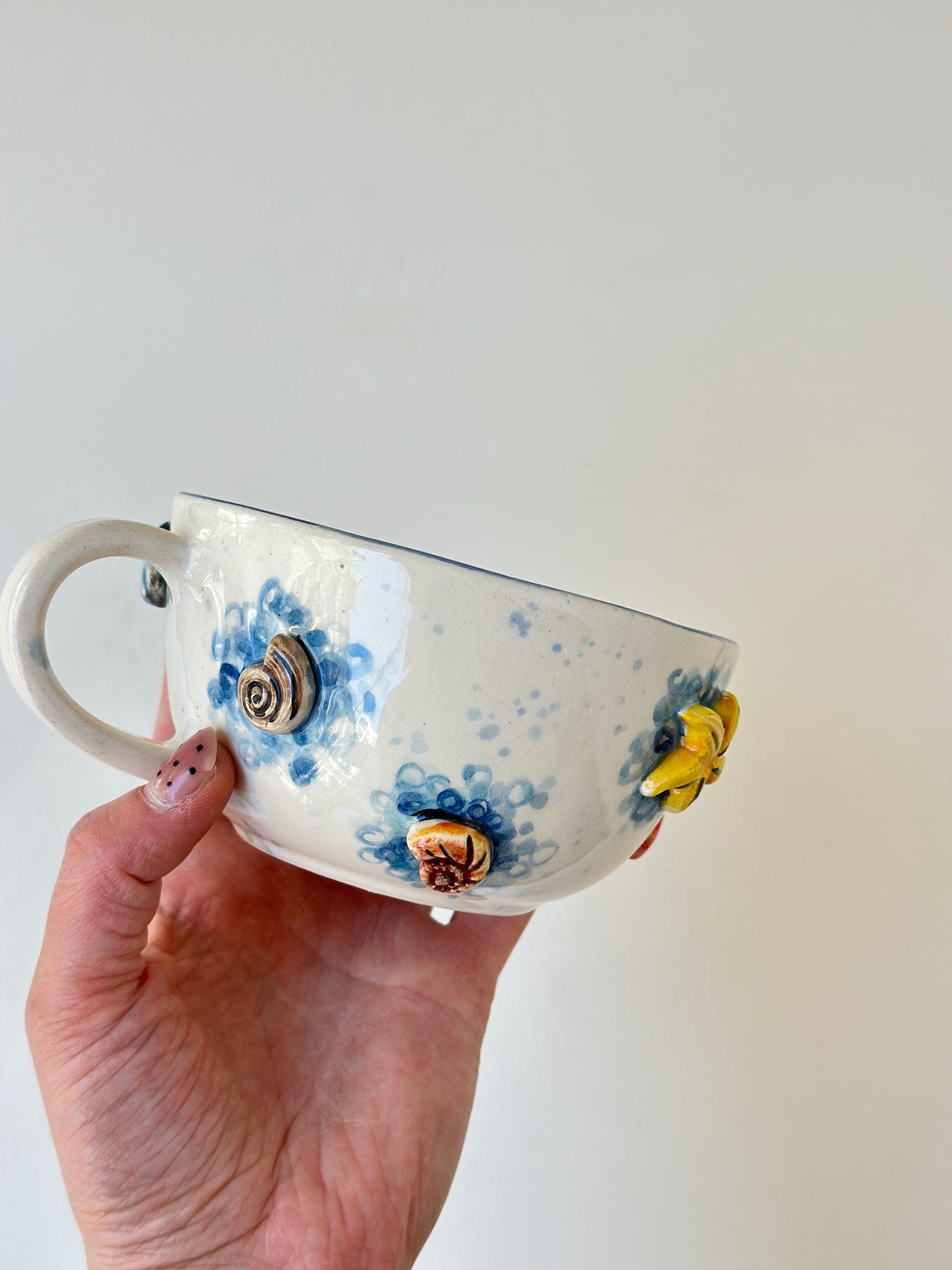Sea detail handmade mug