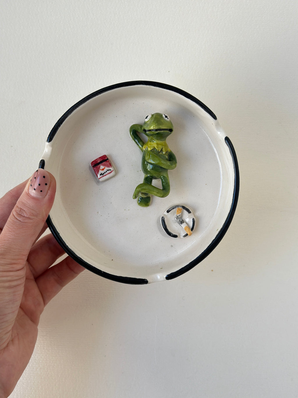 Kermit handmade ahstray
