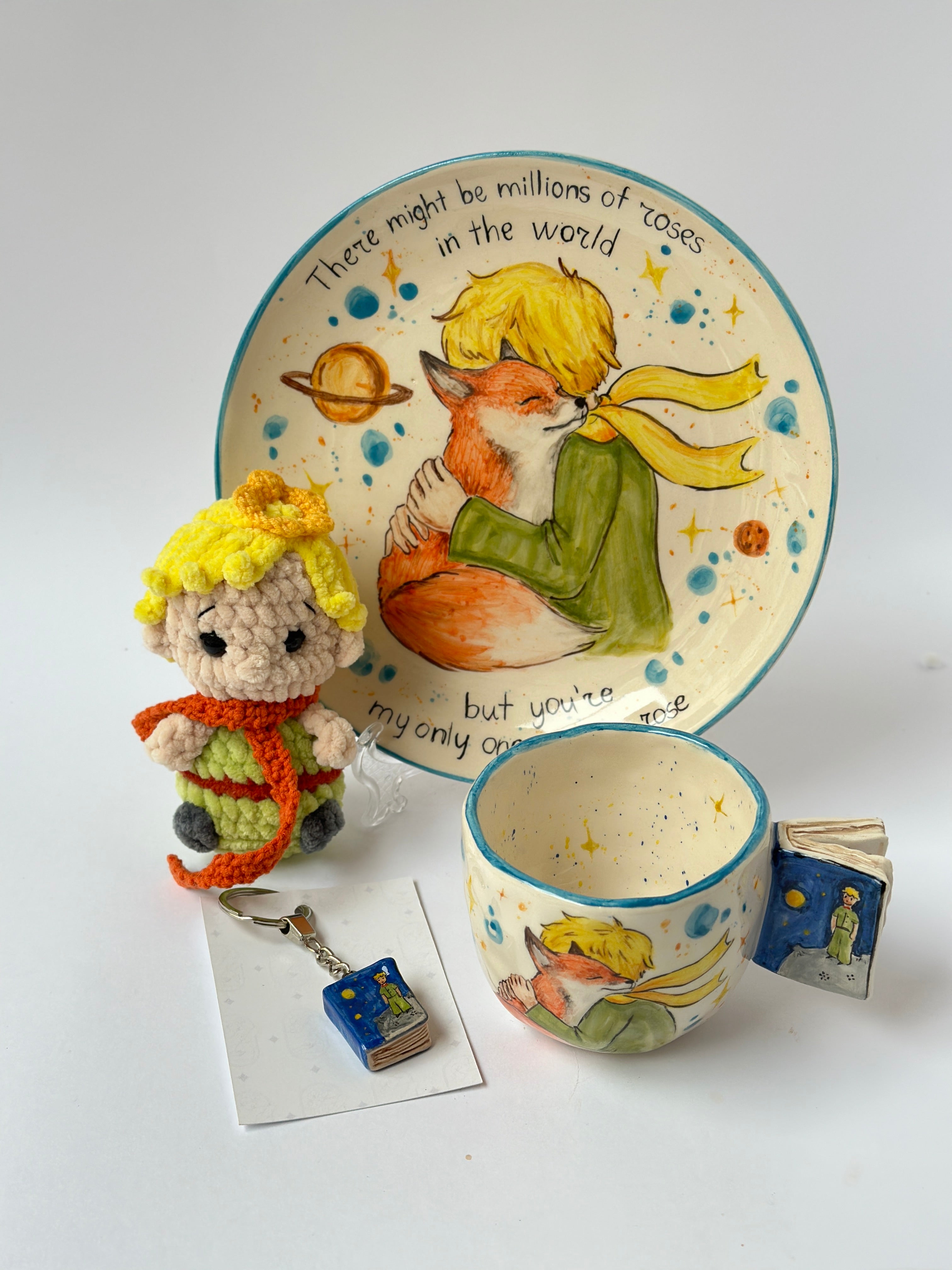 Little Prince Special gift box ( plate, mug,two pieces keychain)