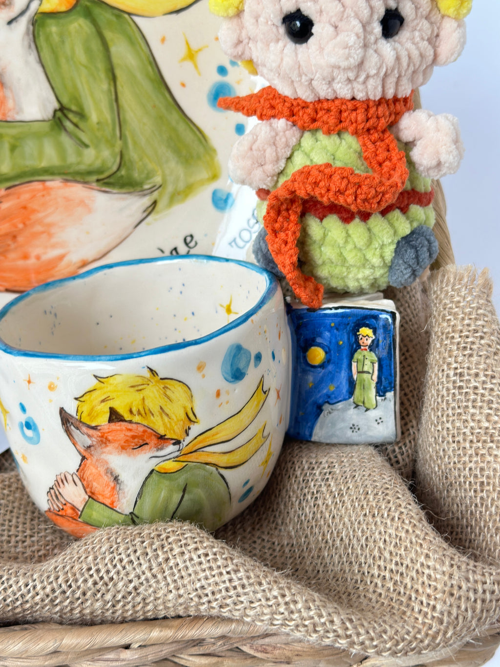 Little Prince Special gift box ( plate, mug,two pieces keychain)