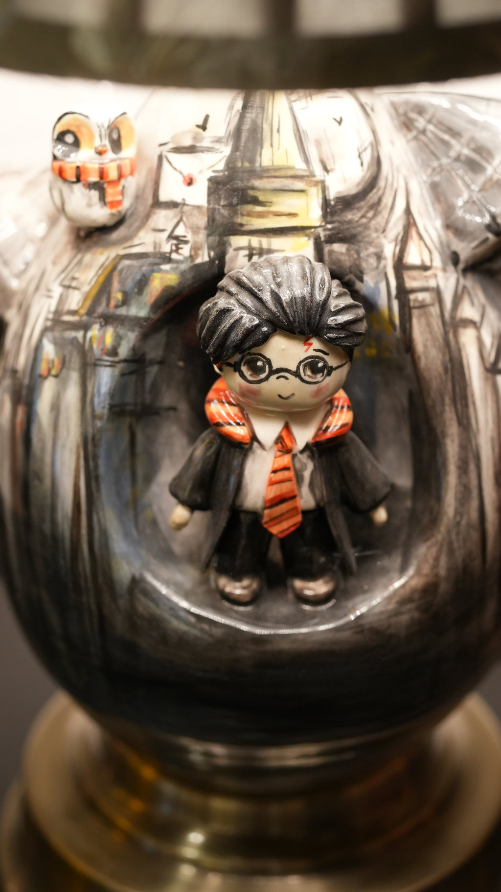 Harry Potter handmade ceramic lamp
