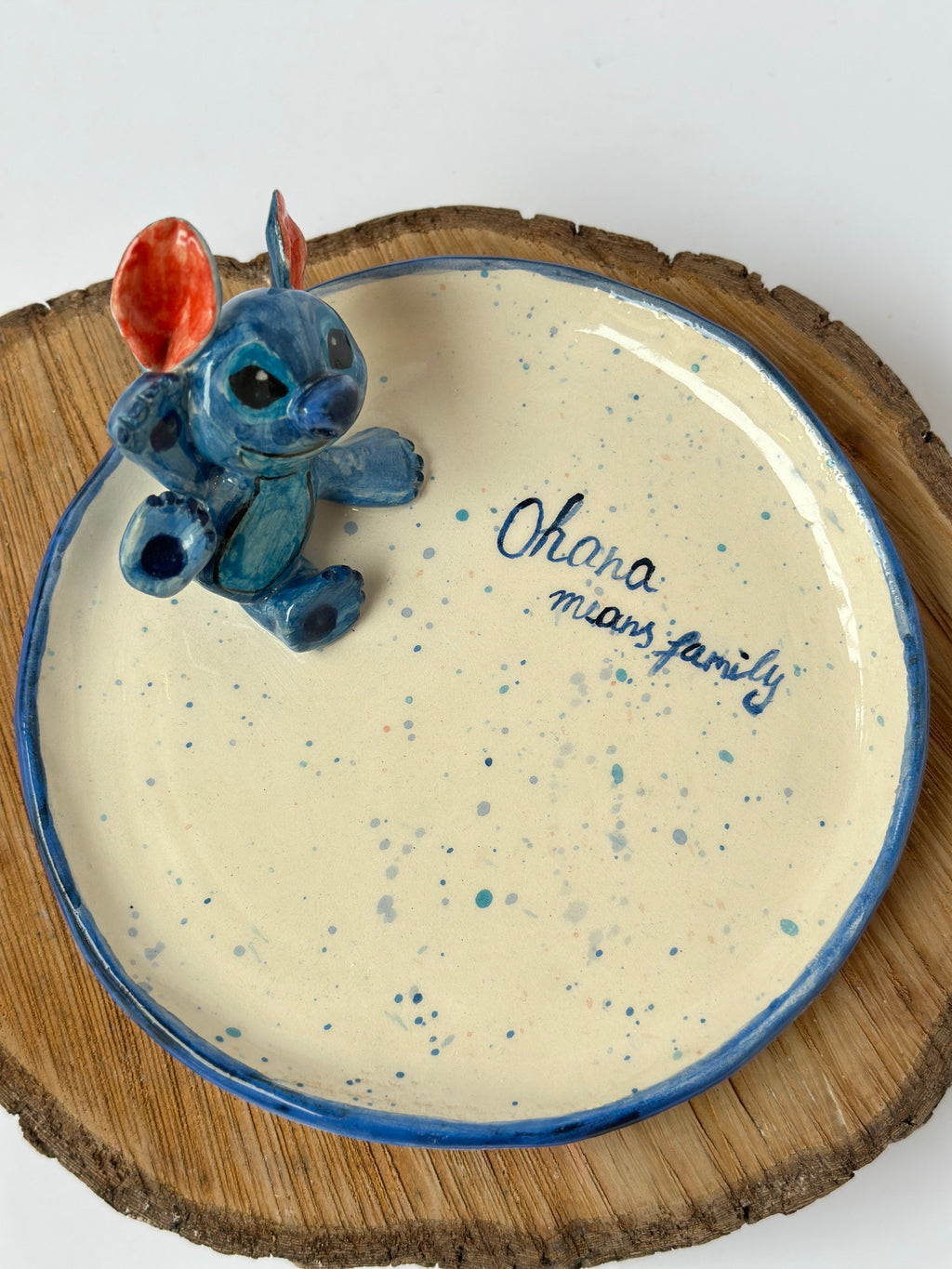 Stitch handmade plate