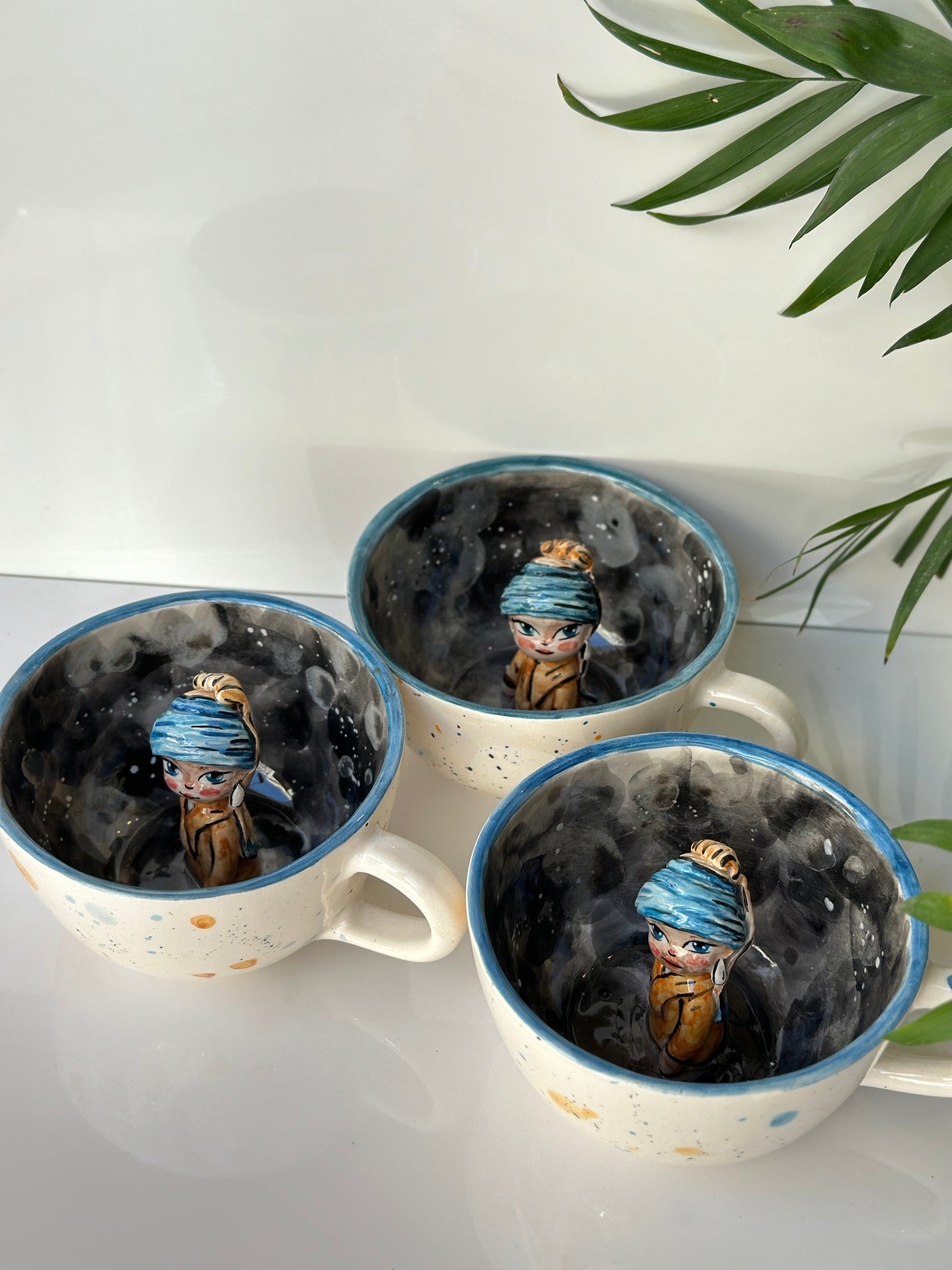 Handmade girl mug with pearl earring😍