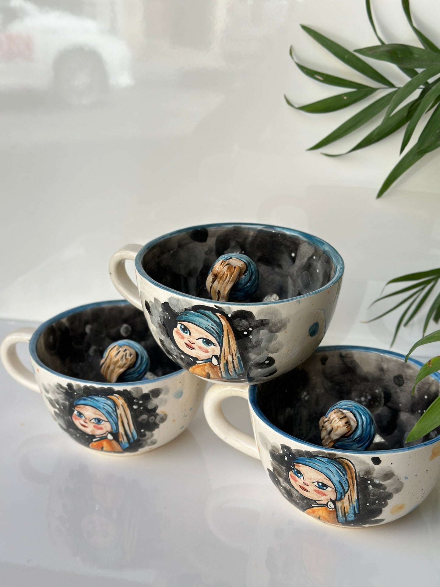 Handmade girl mug with pearl earring😍