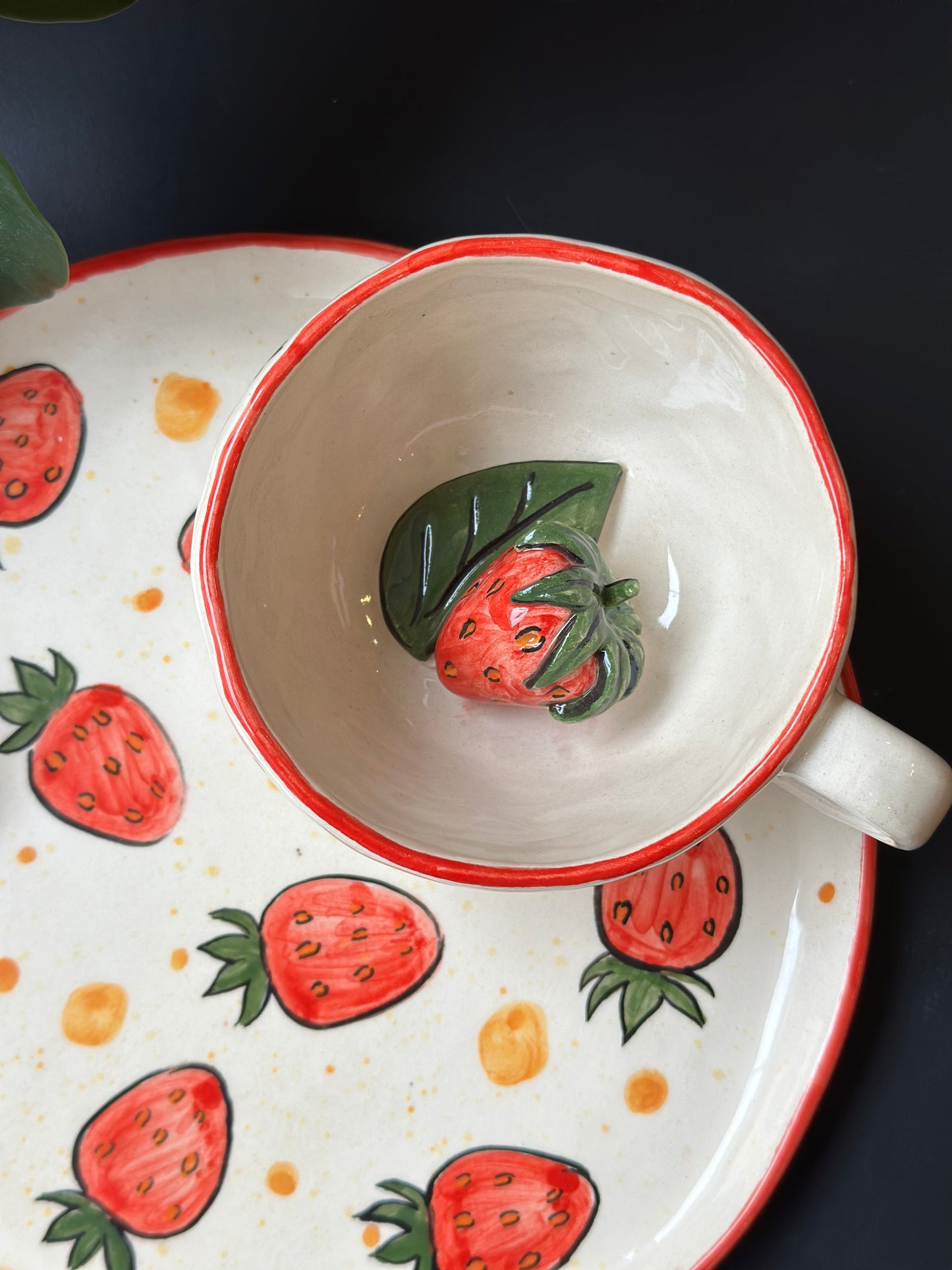 handmade strawberry temple and cup 🍓🌱